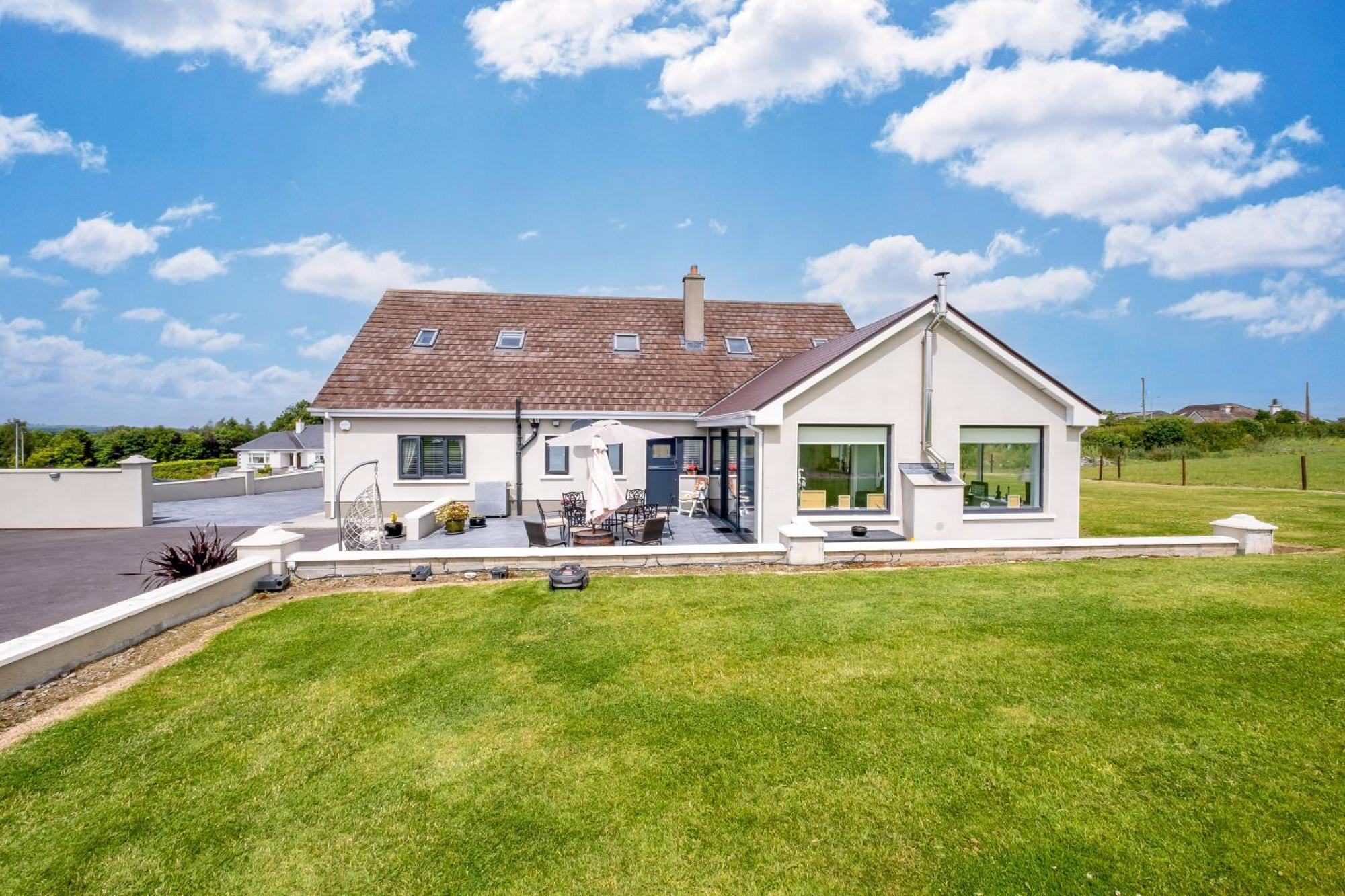 Keeraun Hill Bed & Breakfast Banagher Екстериор снимка