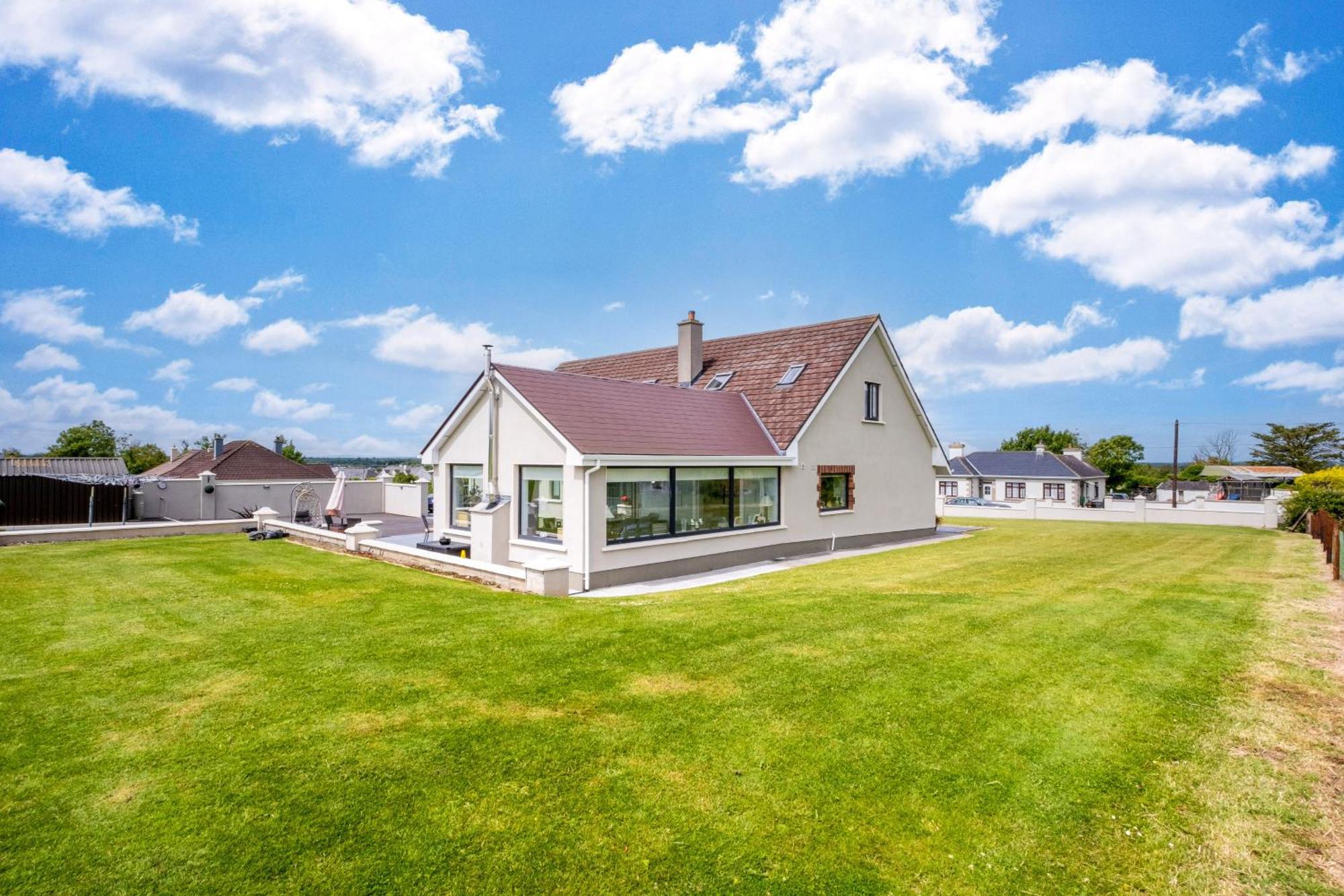 Keeraun Hill Bed & Breakfast Banagher Екстериор снимка